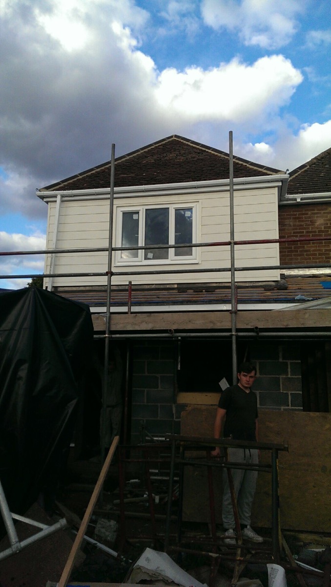 Builder: Image 3